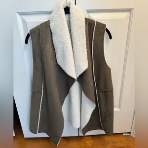 Faux fur and Olive Green suede vest